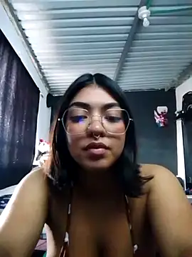 Snapshot of Rebeca_ramos chatting on 11.07.25 Rebeca ramos online show from 11.07.25