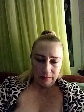 Esenia505 online show from 11.15.25