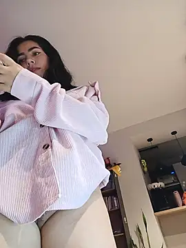 Sara-215 online show from 04.25.26