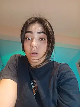 Sara-215 online show from 04.28.26