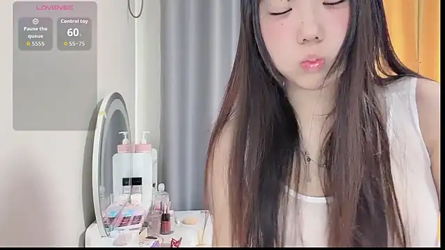 zhnlky online show from 12.22.25