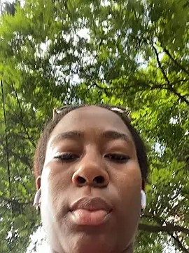 Snapshot of milarain chatting on 02.21.26 milarain online show from 02.21.26