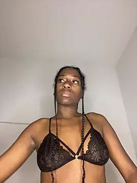 Snapshot of milarain chatting on 03.07.26 milarain online show from 03.07.26