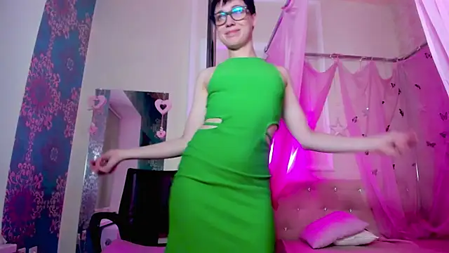 Snapshot of ErickaFetish chatting on 11.26.25 ErickaFetish online show from 11.26.25