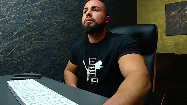 HayesWood online show from 11.12.25