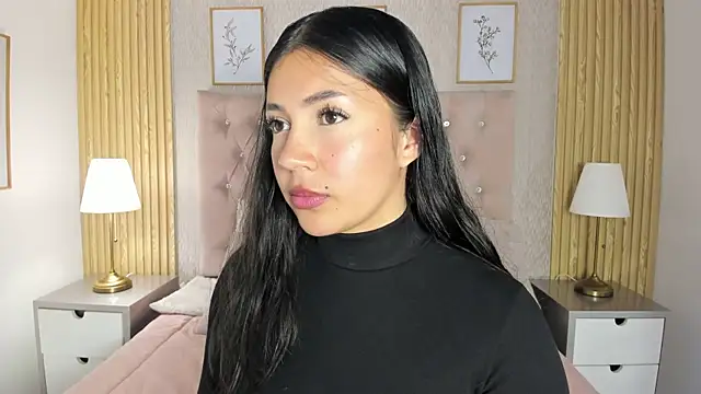 KamyGlam online show from 06.08.26