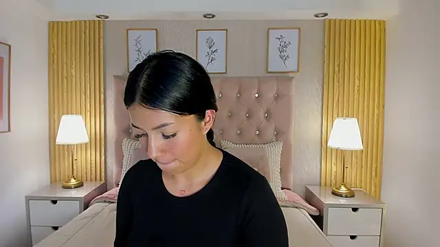 KamyGlam online show from 06.19.26