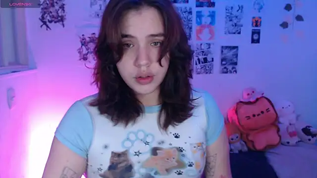 Snapshot of reiko_doll chatting on 12.03.25 reiko doll online show from 12.03.25