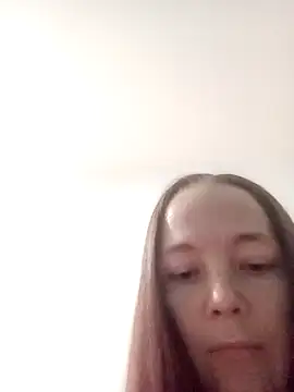 Snapshot of DeepestFantisy_x chatting on 10.29.25 DeepestFantisy x online show from 10.29.25