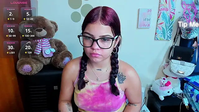 Emma boo online show from 12.18.25