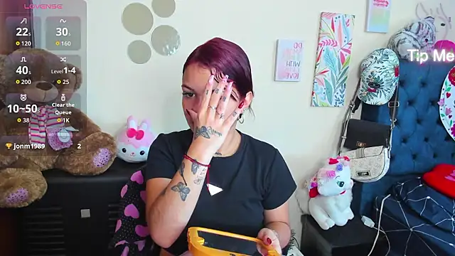 Emma boo online show from 02.10.26