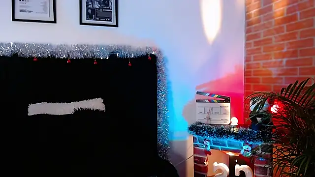 Snapshot of jaiden_thoner chatting on 12.22.25 jaiden thoner online show from 12.22.25