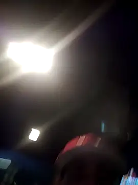 Snapshot of pleasser85 chatting on 11.05.25 pleasser85 online show from 11.05.25