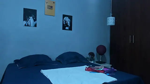 sexynova 93 online show from 07.21.26