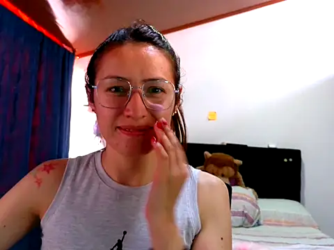 KendallTwisTx online show from 11.25.25