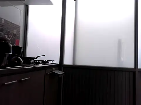 KendallTwisTx online show from 12.17.25