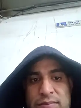 Snapshot of yuhenthr chatting on 11.07.25 yuhenthr online show from 11.07.25