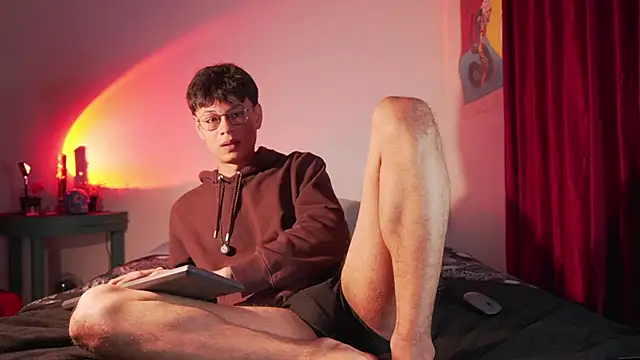 estmonnn online show from 04.28.26