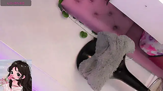 LIA-FER-DOLL online show from 11.02.25