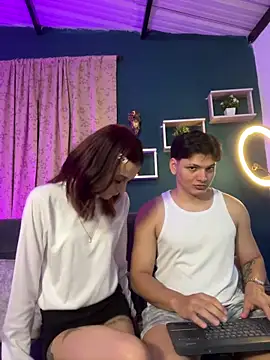 Snapshot of pinksmile_1 chatting on 03.11.26 pinksmile 1 online show from 03.11.26