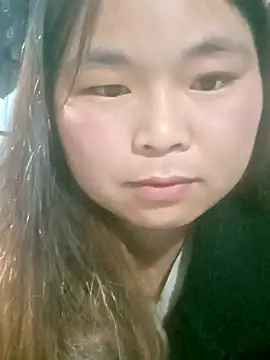 Snapshot of matbiec- chatting on 11.13.25 matbiec- online show from 11.13.25