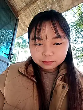 Snapshot of matbiec- chatting on 11.28.25 matbiec- online show from 11.28.25