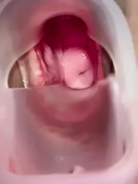 Snapshot of feid_ff chatting on 11.21.25 feid ff online show from 11.21.25