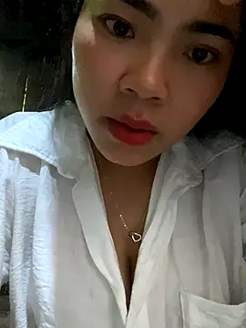 Snapshot of Nul-chal chatting on 11.09.25 Nul-chal online show from 11.09.25