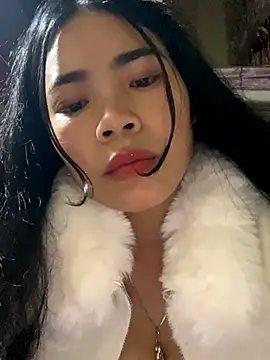 Snapshot of Nul-chal chatting on 11.18.25 Nul-chal online show from 11.18.25