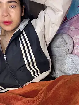 Snapshot of Nul-chal chatting on 11.26.25 Nul-chal online show from 11.26.25