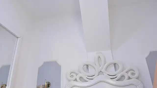 roxana scott1 online show from 03.06.26