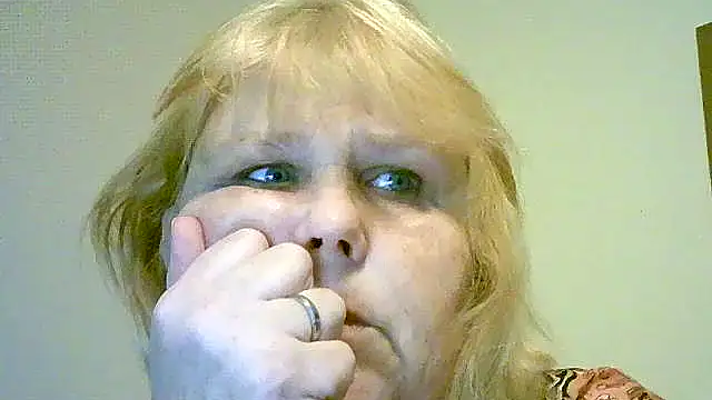 Sylviastar46 online show from 11.13.25