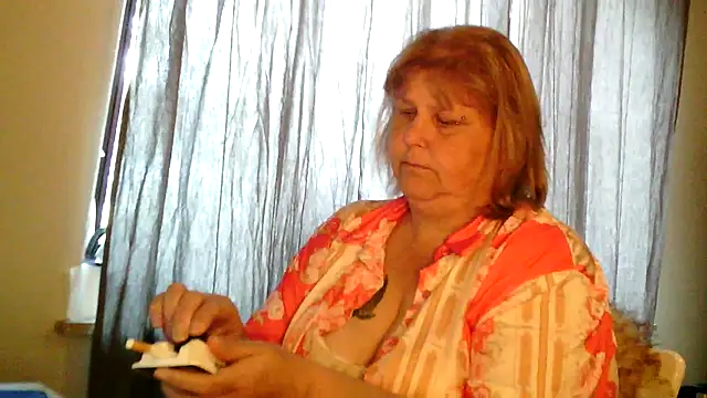 Sylviastar46 online show from 06.12.26