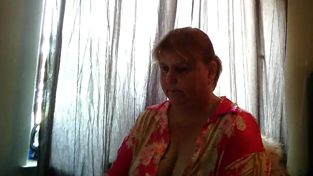 Sylviastar46 online show from 06.16.26