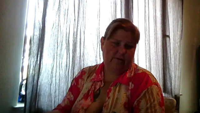 Sylviastar46 online show from 06.18.26