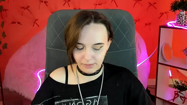 IreneBailey online show from 11.12.25