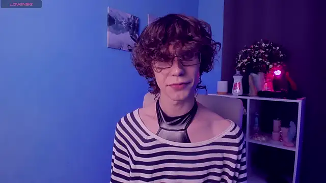 Snapshot of LeoBensyten chatting on 11.05.25 LeoBensyten online show from 11.05.25