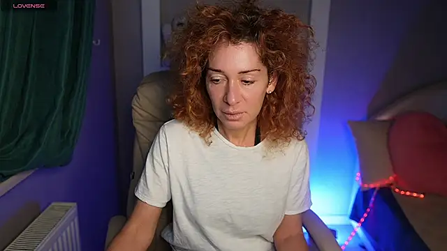 SophieTynes online show from 11.14.25