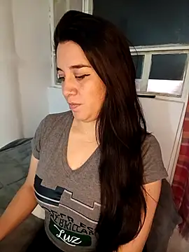 alanna sweett00 online show from 12.04.25