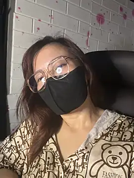 Snapshot of gino-sex chatting on 05.25.26 gino-sex online show from 05.25.26