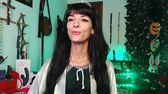 Snapshot of CarrieBurton chatting on 11.08.25 CarrieBurton online show from 11.08.25