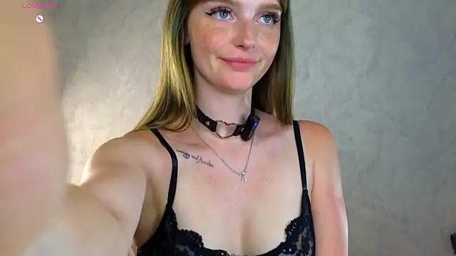 Lovelly molly1 online show from 06.14.26