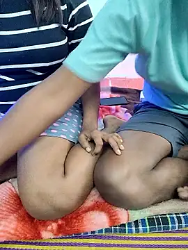 Snapshot of Cuty_Pussy1 chatting on 01.12.26 Cuty Pussy1 online show from 01.12.26