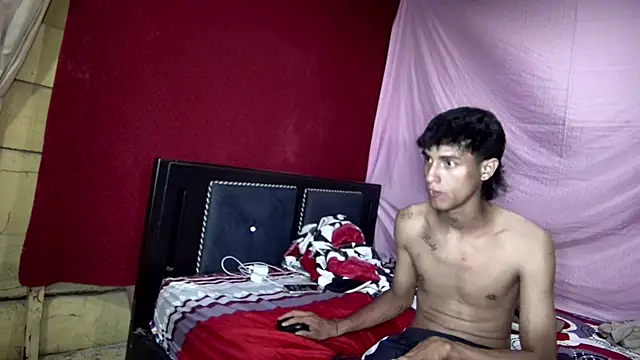 Snapshot of nicolas441 chatting on 10.31.25 nicolas441 online show from 10.31.25