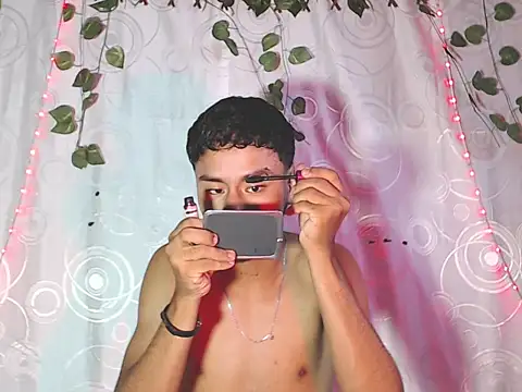 Snapshot of connor_michael01 chatting on 11.02.25 connor michael01 online show from 11.02.25