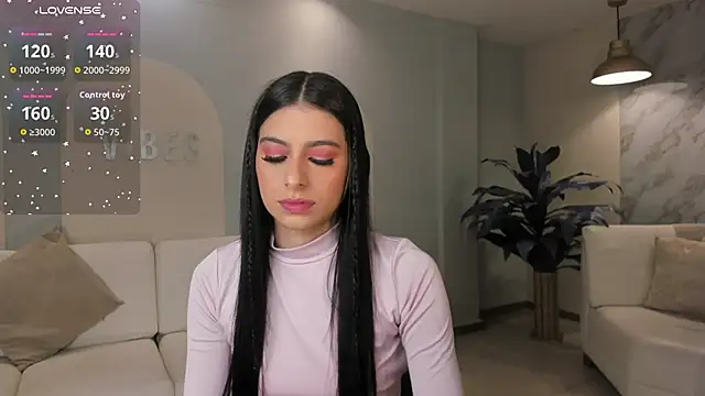 BellaConnorX online show from 12.05.25