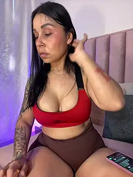 Natural BIGASS Nina online show from 05.26.26