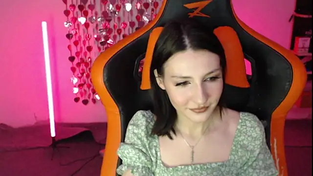 Snapshot of honbliss chatting on 01.12.26 honbliss online show from 01.12.26