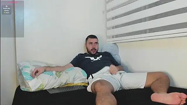 Snapshot of Cristianstone22_ chatting on 03.26.26 Cristianstone22 online show from 03.26.26