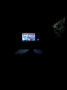 Snapshot of AntoniGM25 chatting on 10.29.25 AntoniGM25 online show from 10.29.25